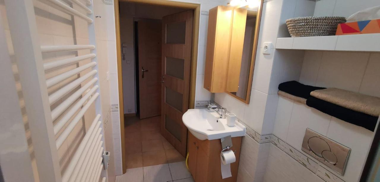 Apartmany U Hotelu Thermal Kv Karlovy Vary Luaran gambar